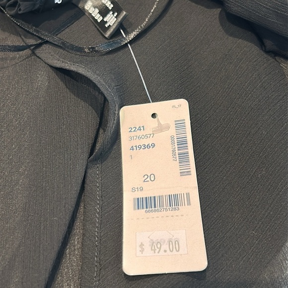 Love & Legend Black Sheer Long Sleeve Smocked Off the Shoulders Blouse Size 20 - Picture 9 of 15